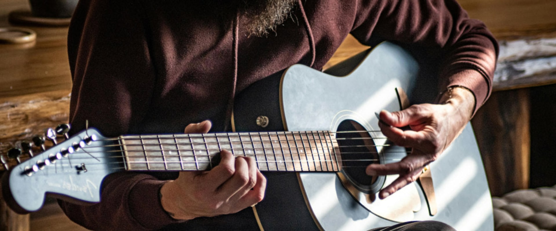 Alternate Picking beherrschen: Techniken und Tipps für Gitarristen