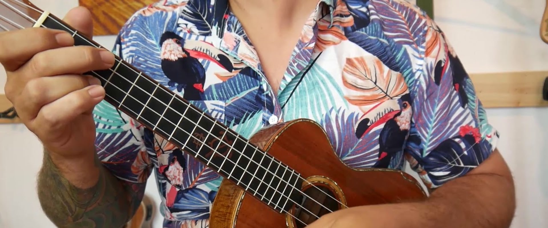 Funk- und Reggae-Strumming: Rhythmus-Techniken für Gitarre beherrschen