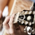 Barre-Akkorde beherrschen: Tipps, Techniken und Ausrüstung zur Verbesserung Ihrer Gitarrenfähigkeiten