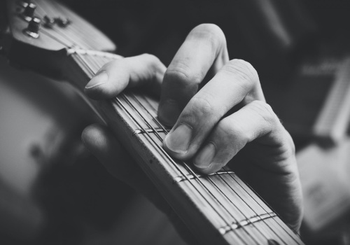 Alles, was Sie über Musiktheorie für Gitarristen wissen müssen